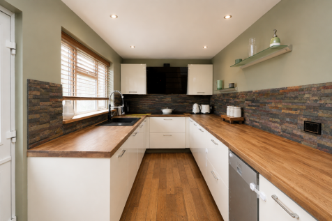 Linkenholt Way, Havant photo 2