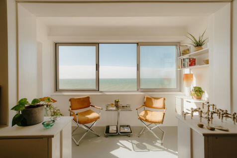 Croft-StLeonards-MarineCourt-Interior-27