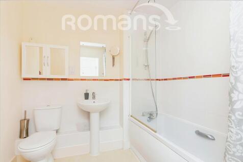 15 Skyline Bathroom