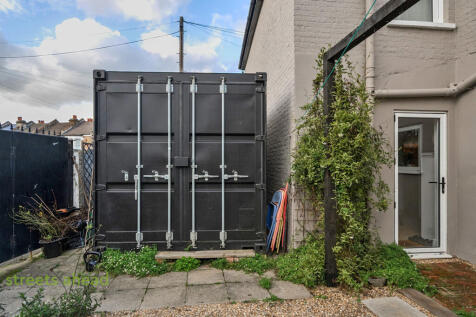 721539a5-9e4a-4ed...