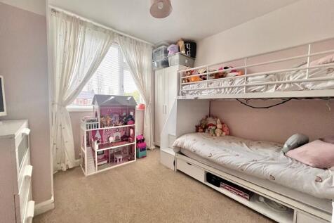 699b86b3-01a7-495...