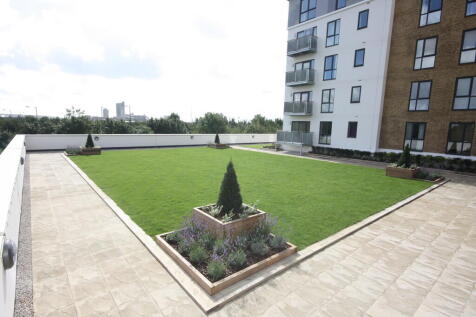 Com Gardens