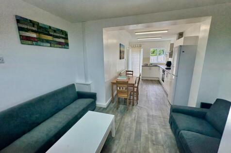 ** £143pppw ** 19 Western Boulevard, Nottingham photo 4