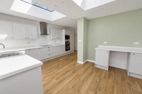 Kitchen 3