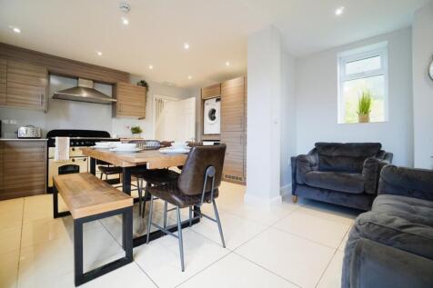 Selby Road, Whitkirk, Leeds, LS15 photo 4