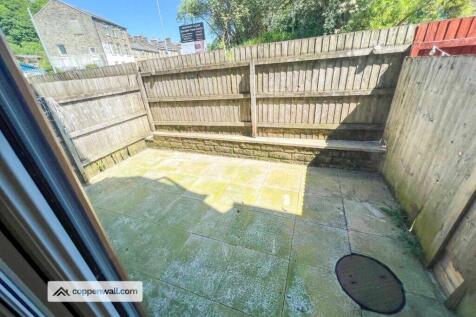 Shawclough Mews, Waterfoot photo 4
