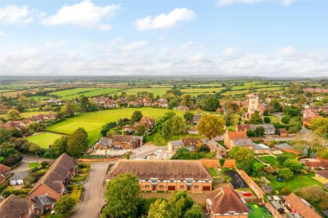 Princes Risborough, HP22 - property photo