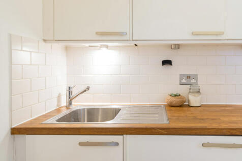 5a Berkley Road 2957