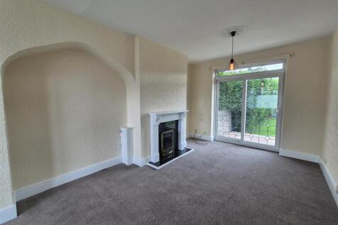 Windsor Road, Hyde photo 5