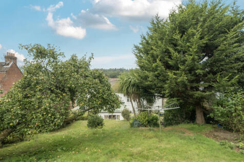 1347495-5-68bec1a...