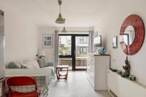 Hillyfield, E17
