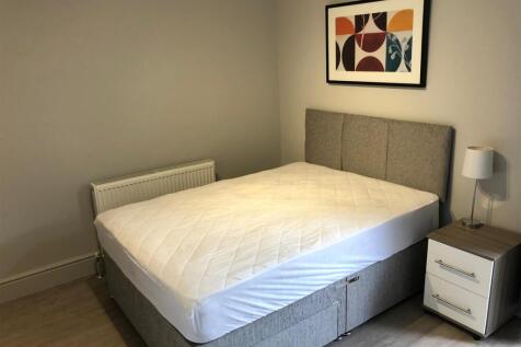 Bedroom 2 2.JPG
