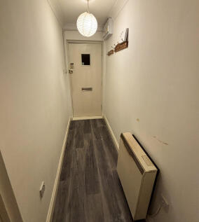 Entrance Hallway ...
