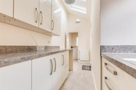 Constables - 27 Raby Road-7.jpg