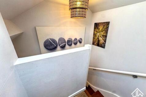 STAIRS TO LOFT ROOM