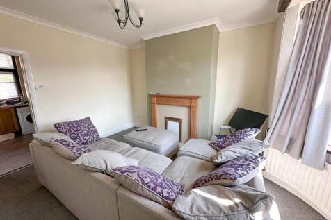 3 bed semi, Silsden