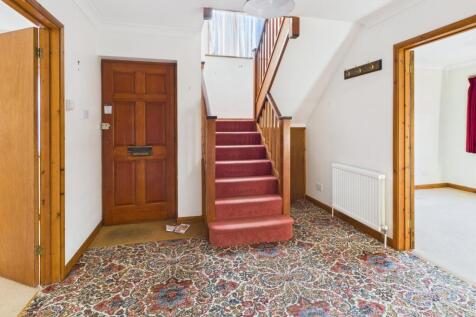 CAM02519G0-PR0365-STILL001