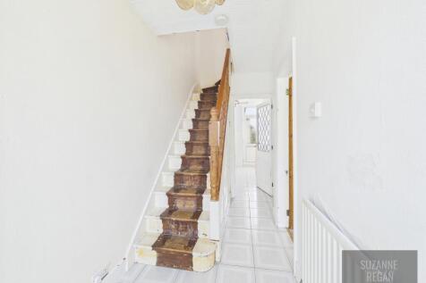 CAM05192G0-PR0258-STILL001