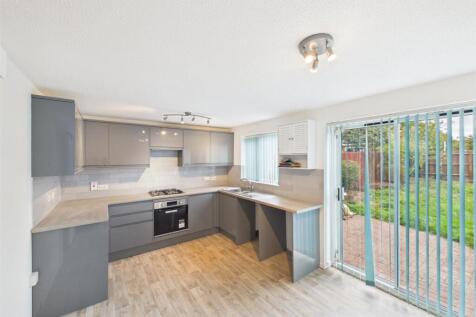 Spey Close, Quedgeley, Gloucester, Gloucestershire, GL2 photo 2