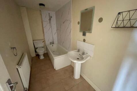 Orchard Street, Leyland, Lancashire photo 3