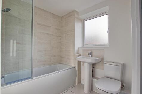 Bathroom.jpg