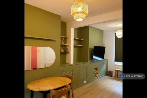 Freshly Painted Open Plan Living Area 