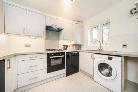 Evelyn Road, West Silvertown photo 4