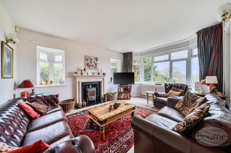 00037206-cbdb-4e2...