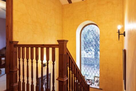 Stairs to the ground floor