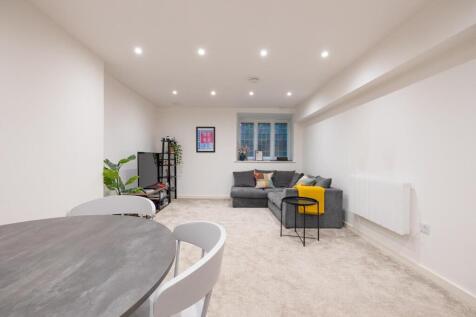 1 bed, 1 bath Flat in Bristol - Photo 5