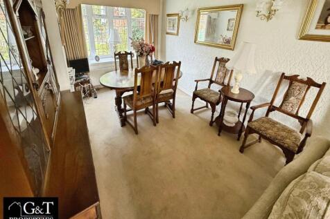 RECEPTION/DINING ROOM