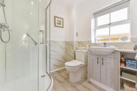 En Suite Shower Room