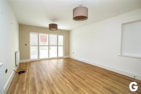 Augustus Avenue, Fordingbridge, Hampshire, SP6 photo 4