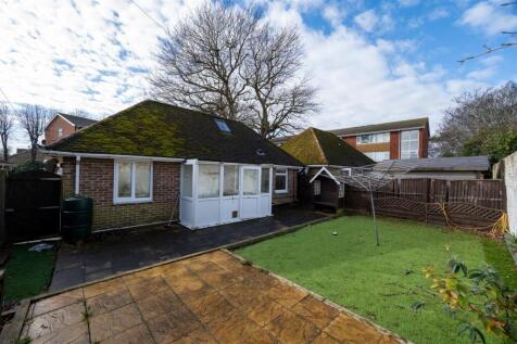 11 Westfield Oaks 26 6.jpg