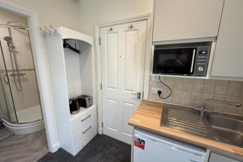 Montreal Street, Todmorden, West Yorkshire, OL14 photo 3