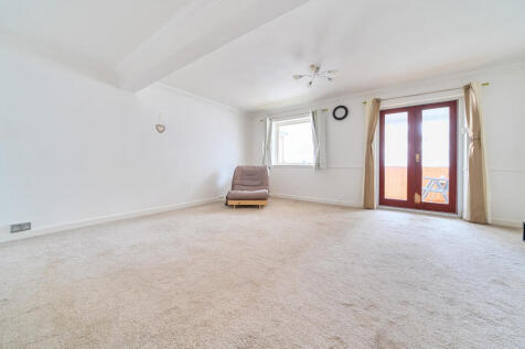 1363162-12-68de6d...