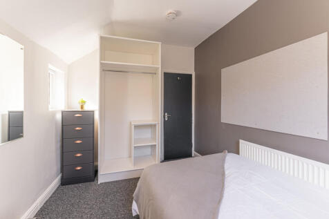 76 Rothesay, Bedroom 5