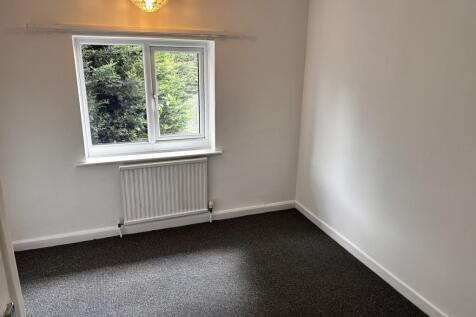 Fitzwilliam Road, Rotherham, South Yorkshire, S65 photo 5