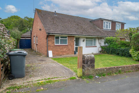 Waterlooville, PO8 - property photo