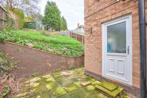 26 Vicarage Road (24).jpg