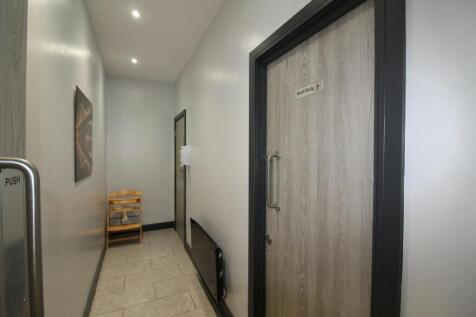 Office to rent Image 4