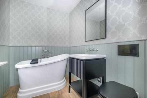 4 Hampton-spring-...