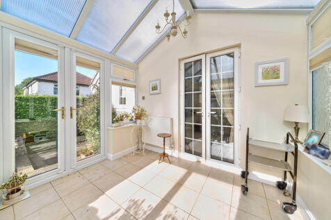 1300365-4-6837460...