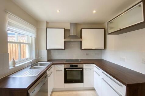 Bedford Road, Barton-Le-Clay, MK45 photo 4