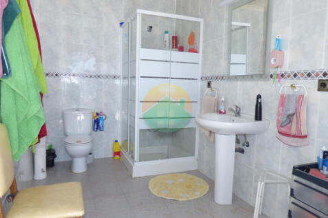 4 Bedroom Semi-Detached For Sale-LCANOVAS07-16