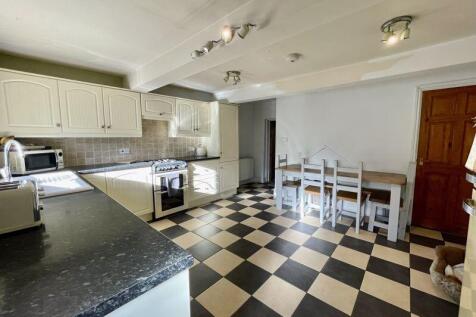 Dunstan Street, Bolton **AVALIABLE SEPTEMBER** photo 4
