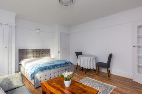Pembroke Road, Kensington, London, W8 photo 4
