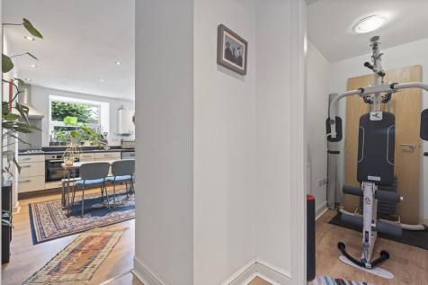 4 Westwood Rd, Sheffield 10_297.png