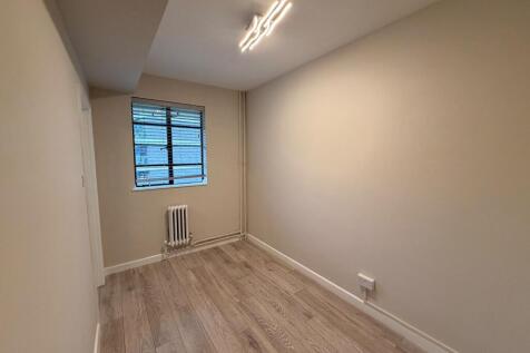 Westbury Court, Nightingale Lane, Wandsworth, London photo 3