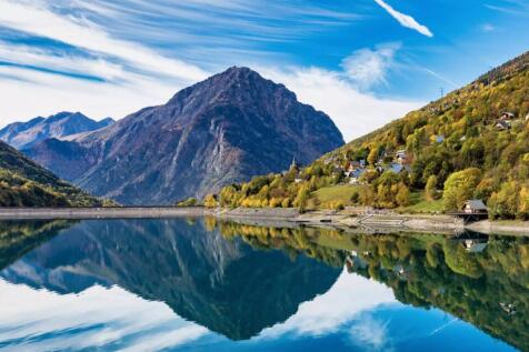 Lake Verney